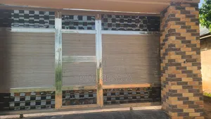 Stainless Black Plate Gate
