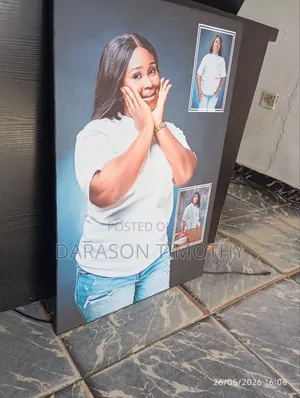 Customized Borderless Frame