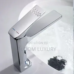 Chrome and Black High Quality Wash Hand Basin Mixer Tap