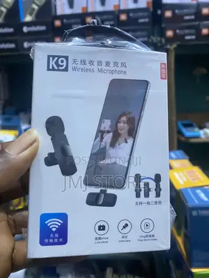 Wireless Microphone Doubles for Both iPhone and Android