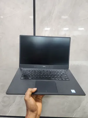 Laptop Dell XPS 15 8GB Intel Core i5 SSD 256GB