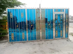 Stainless Steel Gate Full Gold Net Design