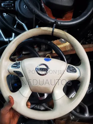 Steering Wheel Nissan Pathfinder 2015