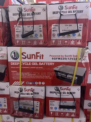 220ah 12v Sunfit Solar Dry Cells Batteries Available in Quantities