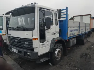 Volvo Fl 6 10bolts 15tons 25fit Length
