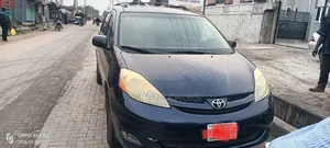 Toyota Sienna LE AWD 2006 Blue