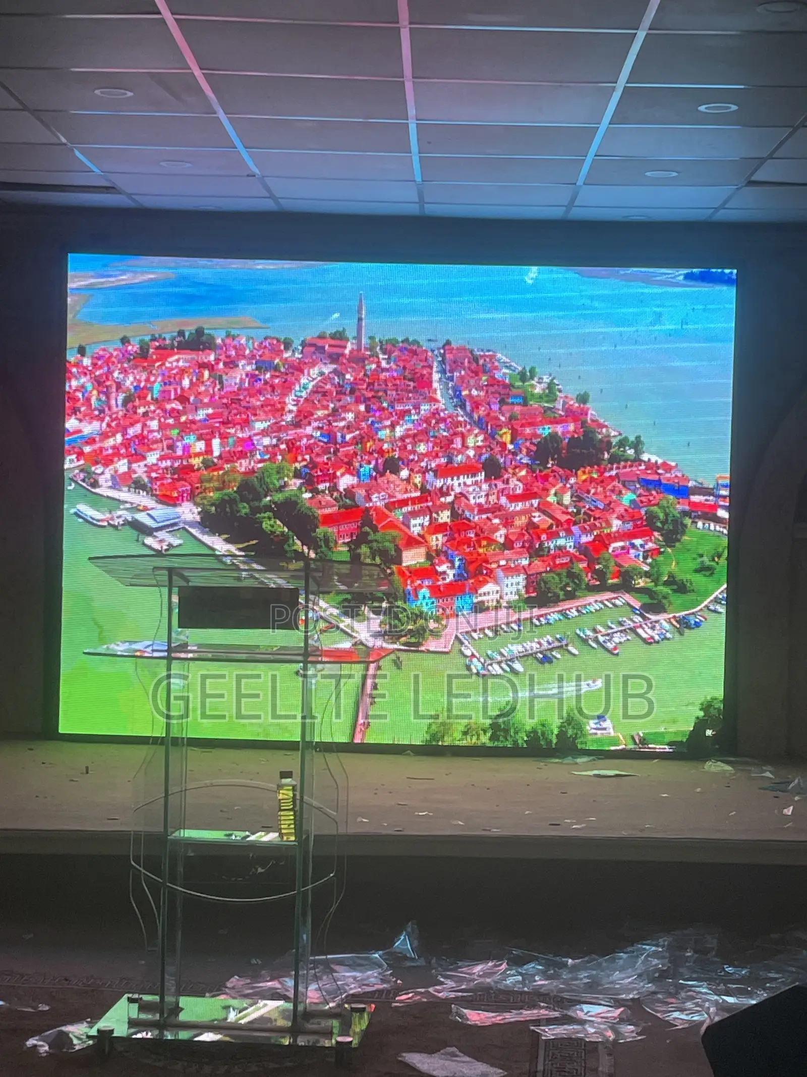 Video Screen