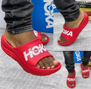 Hoka Rubber Slide