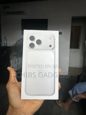 New Apple iPhone 17 Pro Max 512 GB Silver