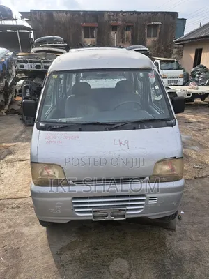 Suzuki Every 2010