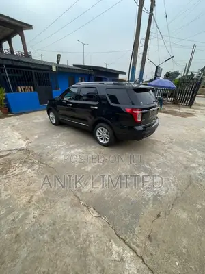 Ford Explorer 2012 Black