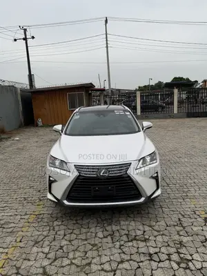 Lexus RX 350 FWD 2017 White