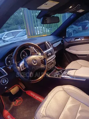Mercedes-Benz GL-Class GL 550 2013 White