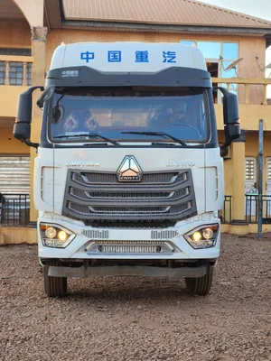 Direct Belgium Howo Tractor Head CNG