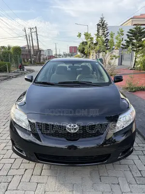 Toyota Corolla 2010 Black