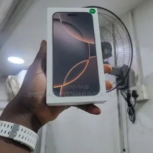 New Apple iPhone 16 Pro Max 256 GB Black