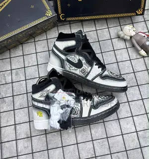 White Black Jordan 