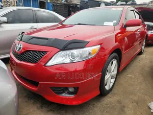 Toyota Camry 2011 Red