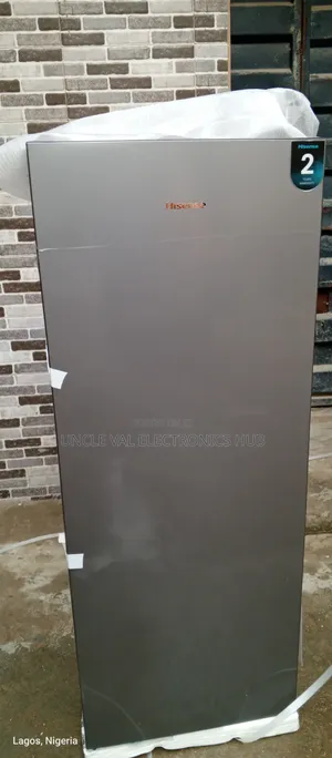 Hisense Standing Freezer (Rs189dr)