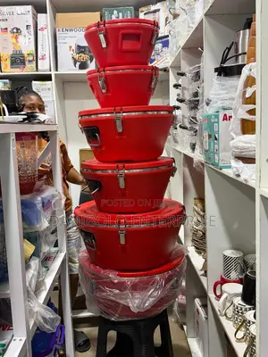 Elegant Red Insulated Food Warmer Set