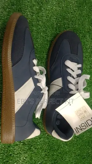 Beautiful Unisex Sneakers
