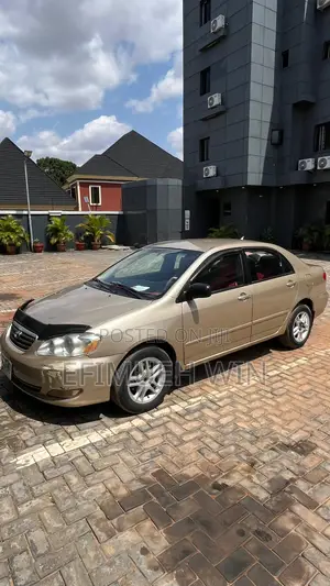 Toyota Corolla LE 2006 Gold