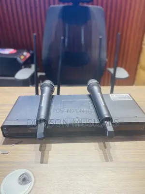 D1 2 Handles Sennheiser Wireless Microphone Uhf