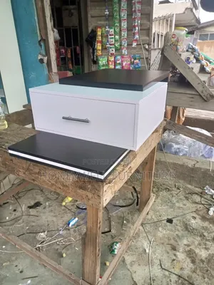 Black and White Coffee Table With Drawer