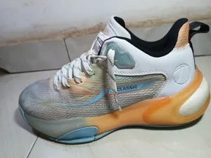 Unisex Used Ankle Athletic Shoes - Size 43