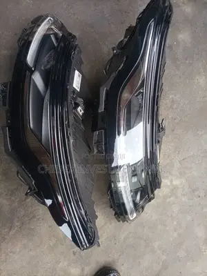 Headlights for Range Rover Evogue 2020
