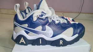 Original Nike Sneakers -Size 42