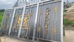 Stainless Steel Gold Diamond Gate