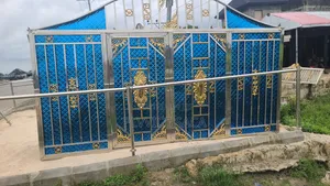 Gold Middle Stainless Gate