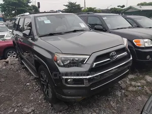 Toyota 4-Runner Limited 4dr SUV 4WD (4.0L 6cyl 5A) 2014 Gray