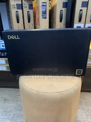 New Laptop Dell Pro Max 16 16GB Intel Core Ultra 7 SSD 256GB