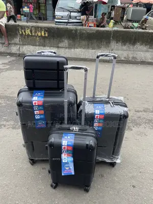 Biggest Size of Unbreakable Luggage Box 60,000
