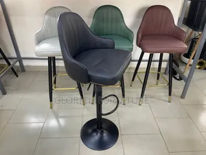 Luxury Leather Bar Stool With Armrest Gold Tip Legs –