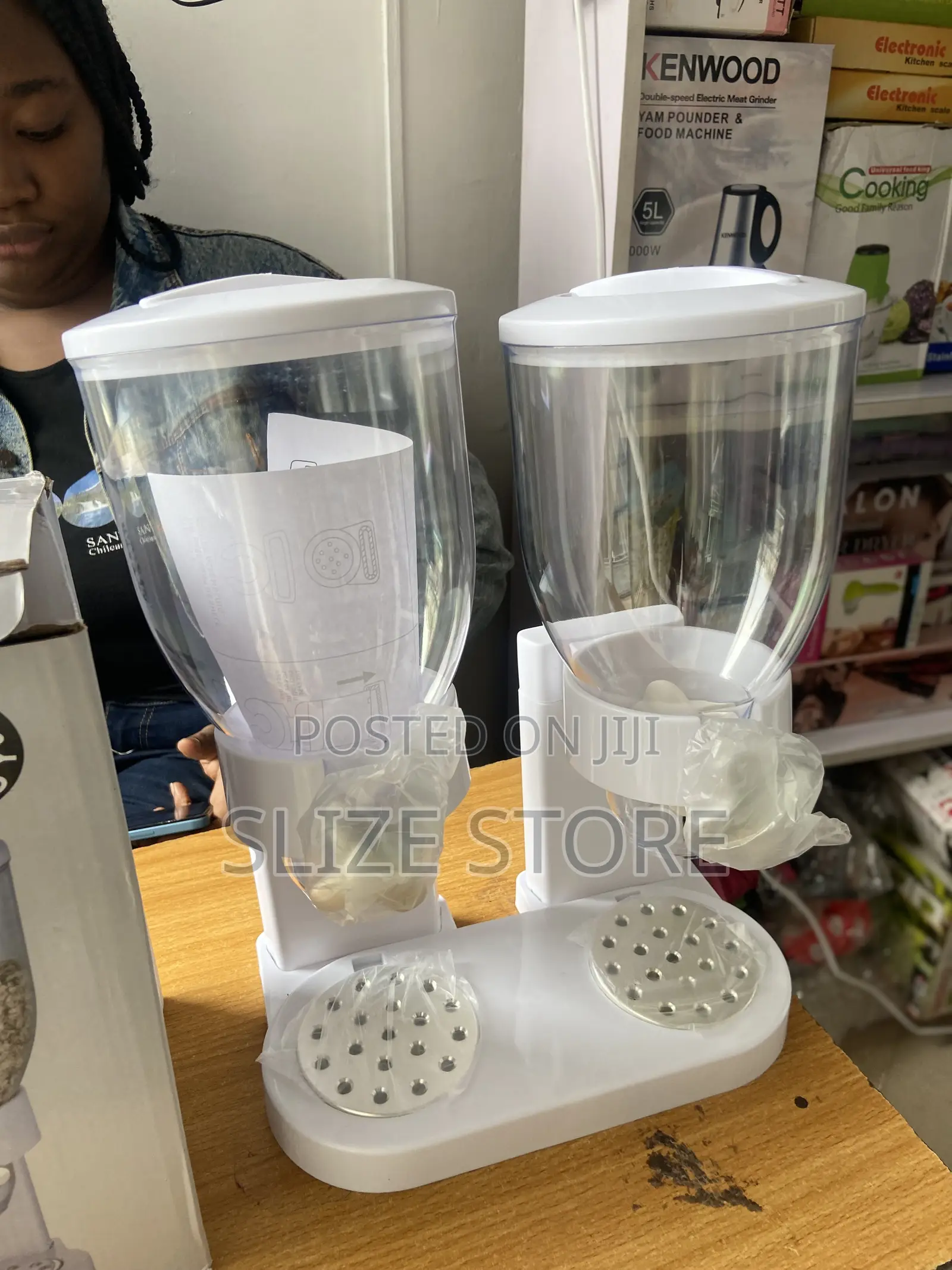 Cereal Dispenser Double Cup 2l