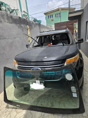 Ford Explorer 2014 Windscreen Glass Available Installed at Chimatex