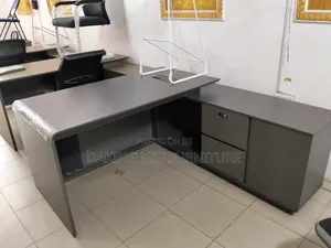 Quality 1.6mtr Executive Office Table