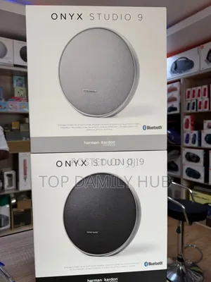 Onyx Studio 9