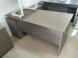 Quality 1.6mtr Table With Digital Lock