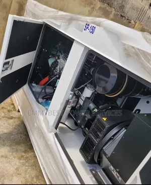 Steel Base 150kva Soundproof Diesel Generator