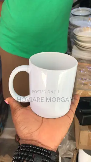 Short Plain White Cup