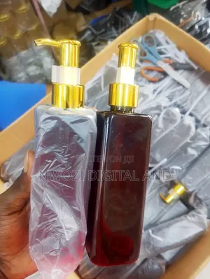 Lotion Bottle 4 Coner