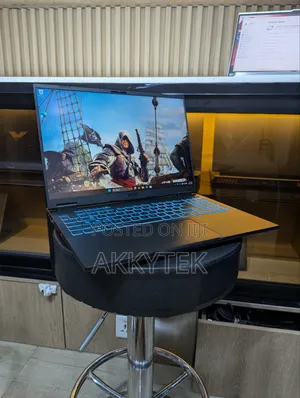 Laptop Asus TUF Gaming A16 32GB AMD Ryzen 9 SSD 1T