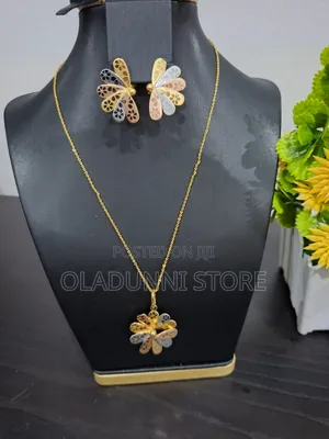 Flowery Earring and Pendant