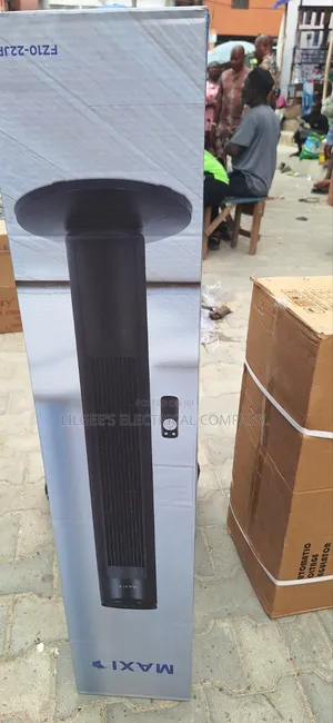 Maxi Black Tower Fan