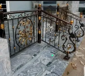 Wrought-Iron Handrail Finishing