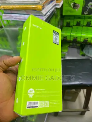 Oraimo Smart Handheld Fan